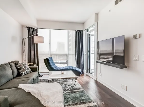 2212 Lake Shore Blvd W Unit 2710, Toronto, ON M8V 0C2