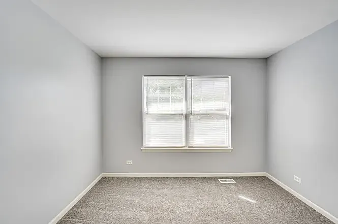 3355 Kentshire Cir — Photo 5