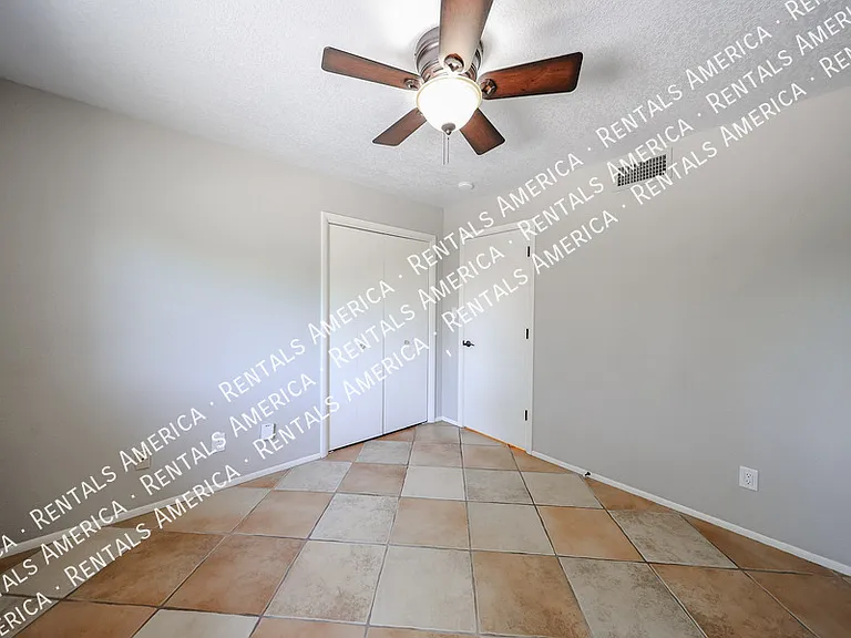 15811 E Richwood Ave — Photo 22