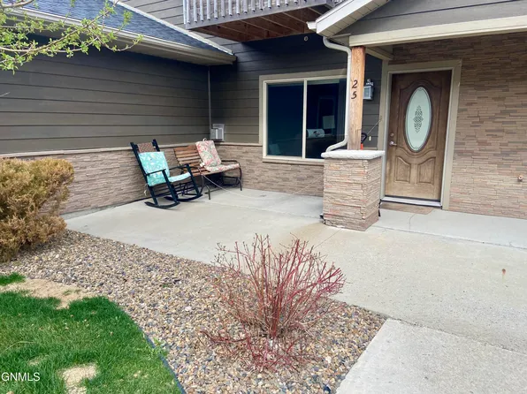 3514 33rd Ave W Unit 25, Williston, ND 58801
