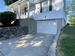 137 Clematis St, Providence, RI 02908