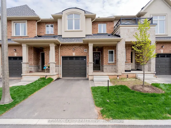 10 Mockingbird Ln, Hamilton, ON L8E 0K7