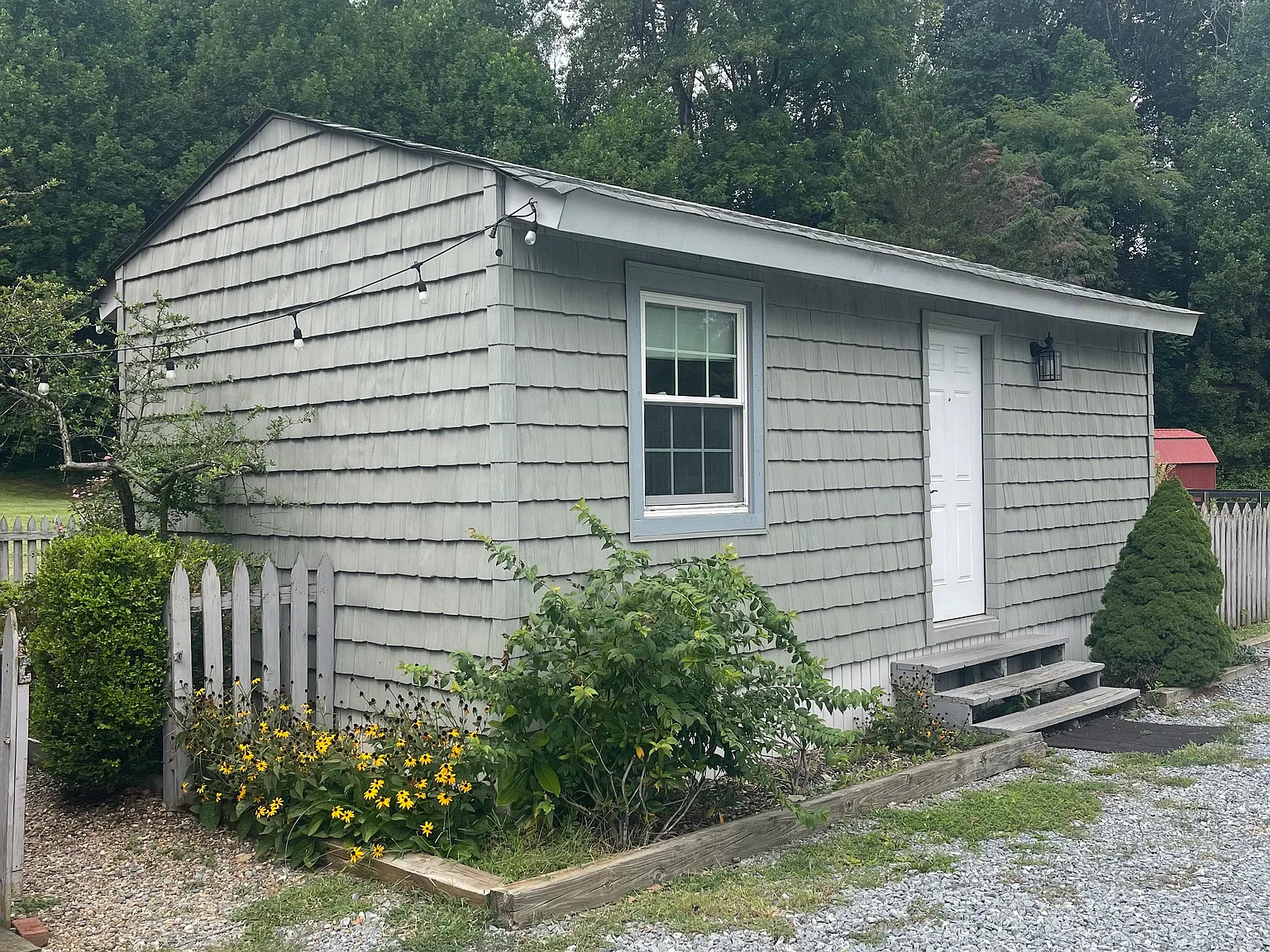 Studio, 288 sqft, $1,000 — Photo 2