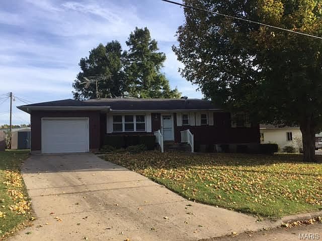 1st image of 1522 Grandview Dr