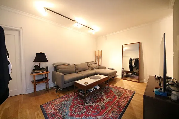 Rented by (Legacy) NY Quality Living Uptown | media 26