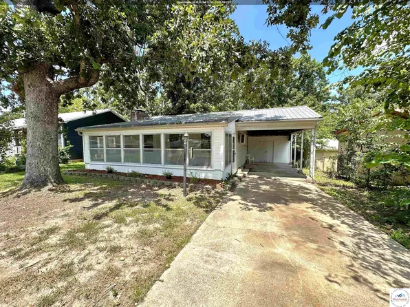 19967 Lakeview Ave, Warsaw, MO 65355