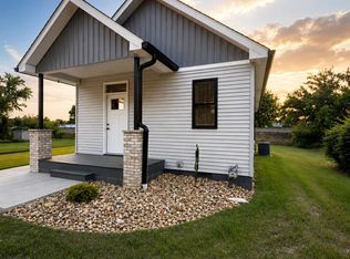 139 Back St, Lucasville, OH 45648