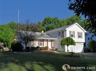 0N510 Herrick Dr, Wheaton, IL