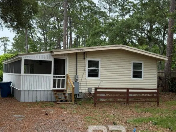 5594 Virginia St, Orange Beach, AL 36561