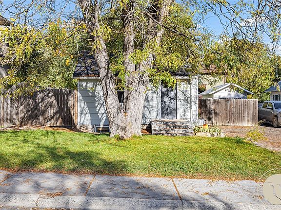 3rd image of 1031 N 22nd St