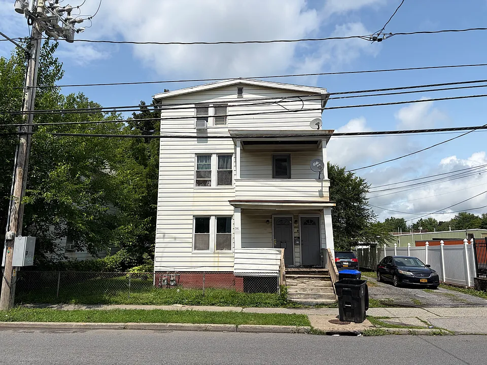341 Mansion St #1
