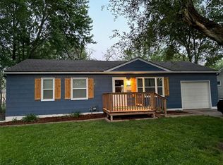 3013 S Porter Rd, Independence, MO 64055