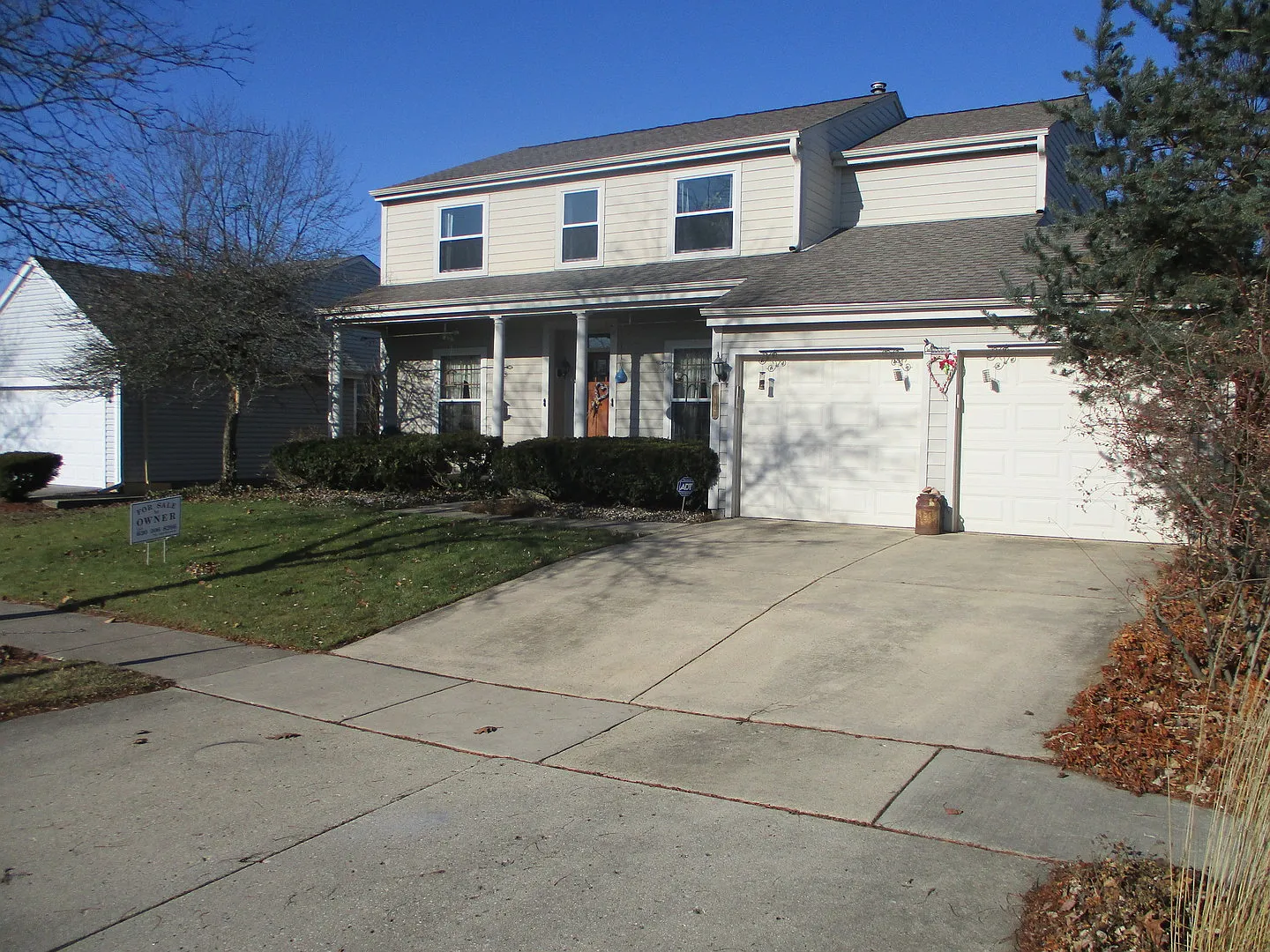 112 Jefferson Ln photo 1