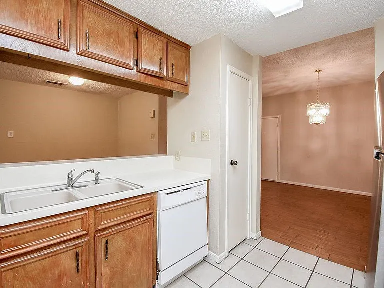 11280 Braes Forest Dr #205 — Photo 18