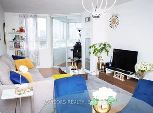 4 Park Vis #1212, Toronto, ON M4B3M8