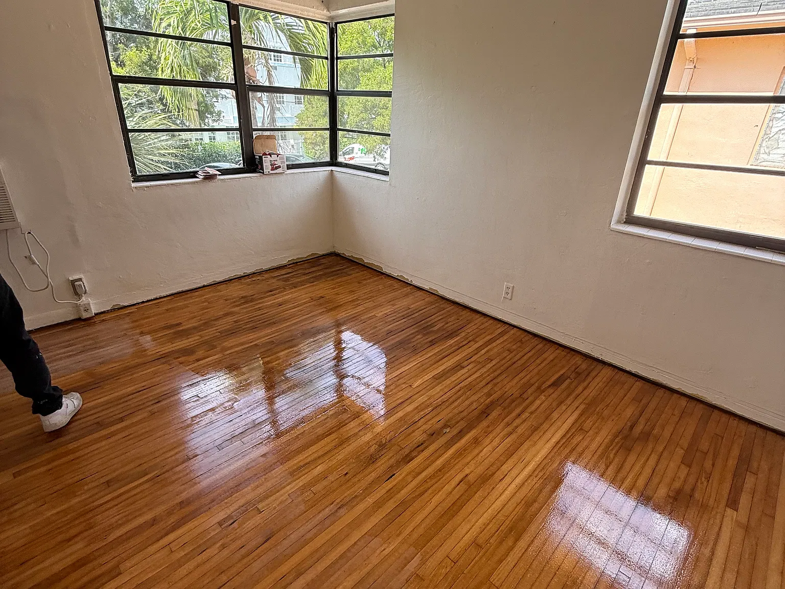 1 bed, 800 sqft, $1,800 — Photo 3