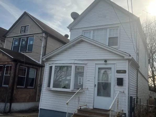 110 18th Un, Jamaica, NY 11433