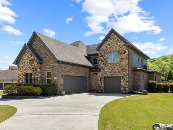 35 McMullen Ln SE, Gurley, AL 35748