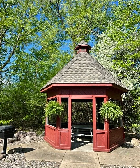 Sun Lake Gazebo