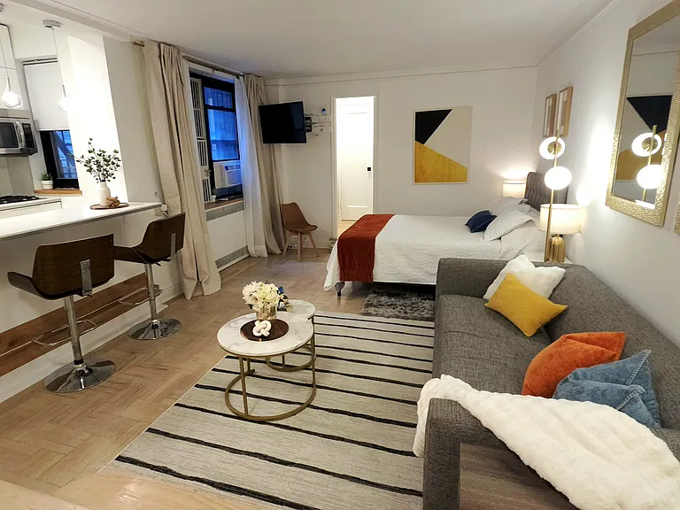 155 W 71st St #1G — Photo 7