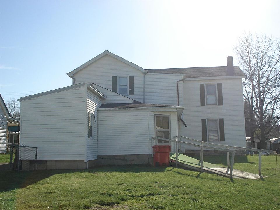 2nd image of 215 N Church St