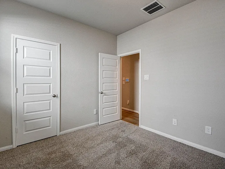 18572 Meadow Point Ln — Photo 22