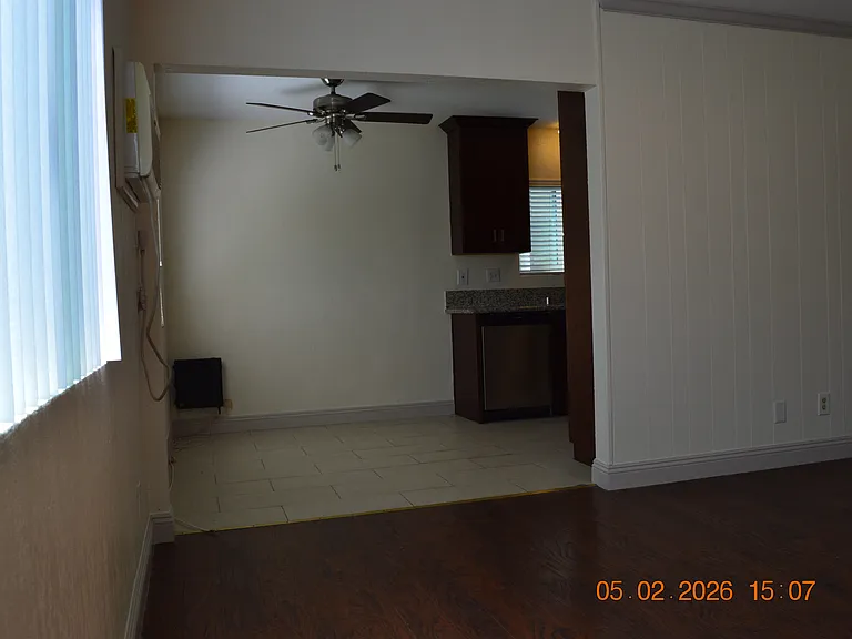 14233 Broadway — Photo 8