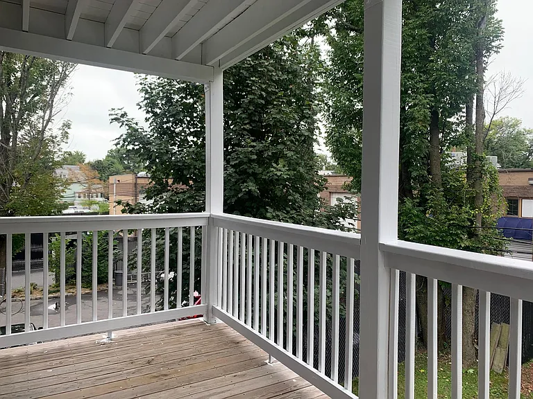 29 Gibson St #2L — Photo 11