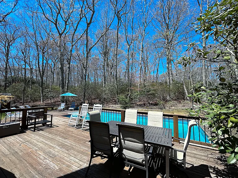 112 Laurel Valley Dr — Photo 2