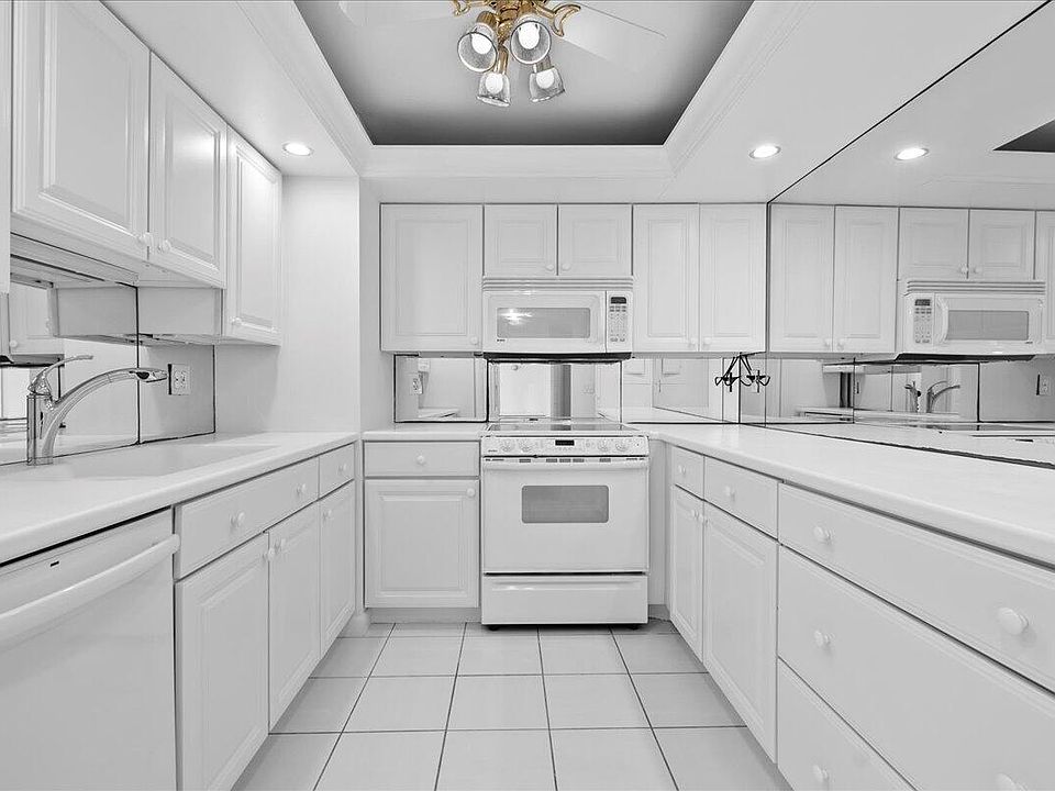 1st image of 5200 N Flagler Dr APT 2402