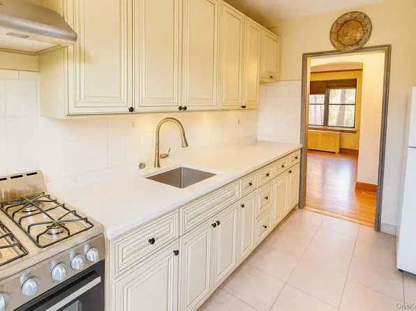 21-41 78th Street image 1 of 9