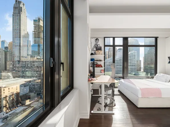 143 Reade Street image 18 of 29