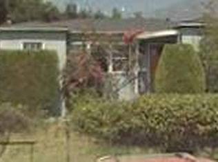 123 W Poppyfields Dr, Altadena, CA 91001