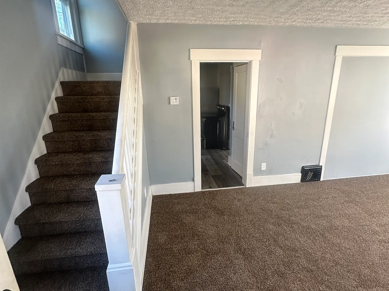 4 bed, 1.5 bath, 1300 sqft, $1,245 — Photo 4