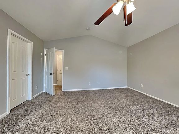 4th image of 331 Remington Creek Dr