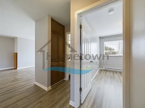 301 W 2nd Ave Photo 1