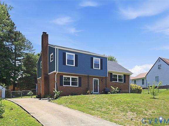 3rd image of 707 Rosegill Rd