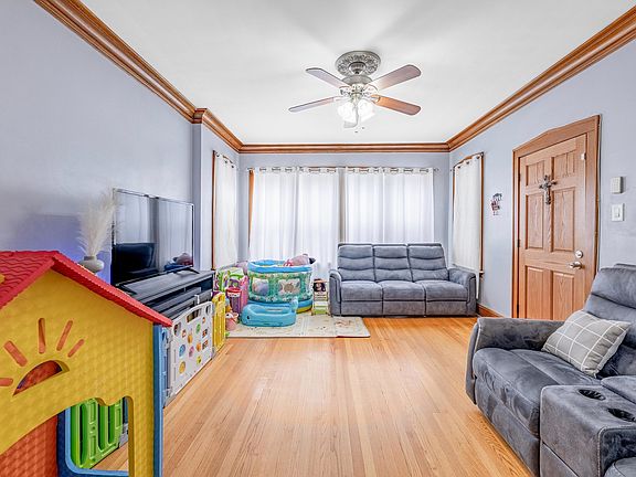 2nd image of 1631 S 50th Ct