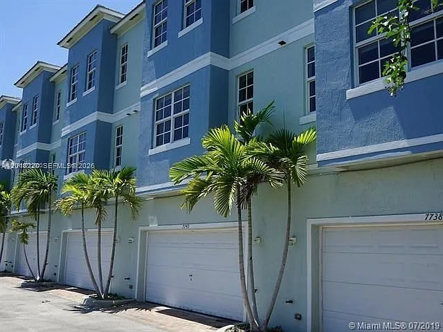 7738 NW 5th St — Photo 14