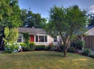21121 NE 60th Pl, Redmond, WA 98053