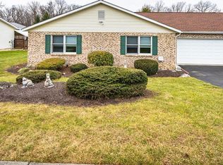 4140 Champagne Dr, Emmaus, PA 18049