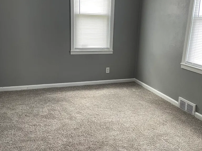 535 Churchman Ave — Photo 6