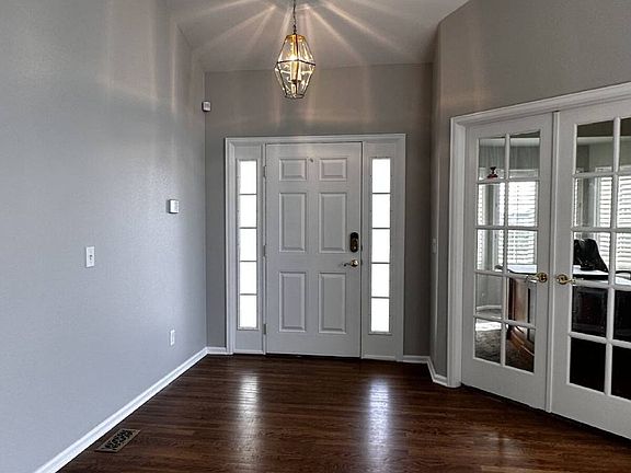 5th image of 9104 Royal Melbourne Cir