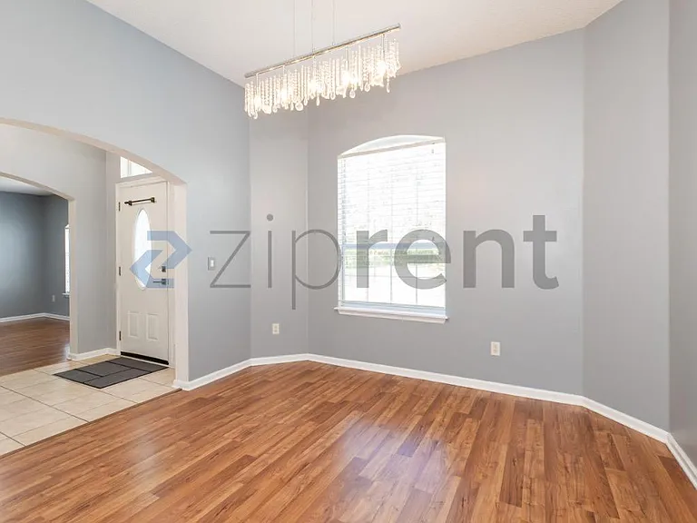 639 Sid Dr — Photo 6