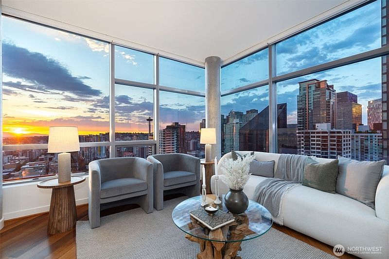 2nd image of 2033 2nd Avenue #2104