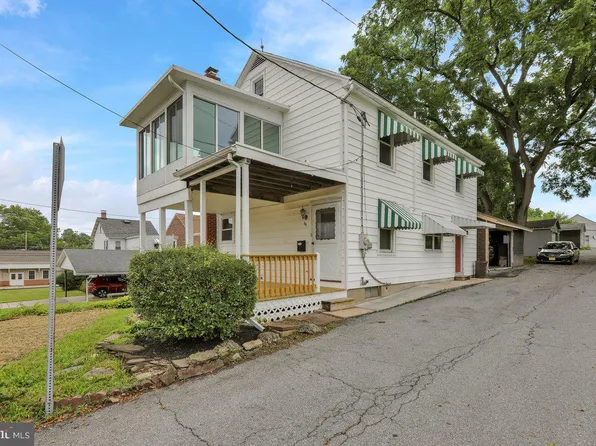 251 Greenwich St, Kutztown, PA 19530