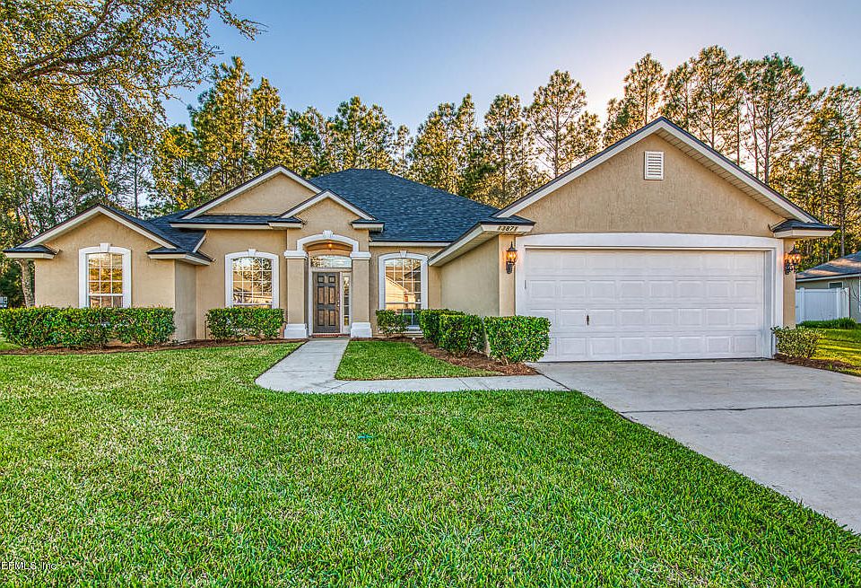 1st image of 13871 Fish Eagle Dr W