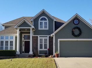 4070 SW Marline Dr, Lees Summit, MO 64082