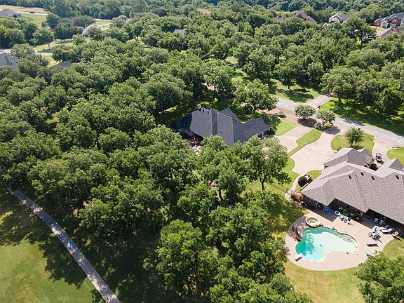2nd image of 5612 Equestrian Ct