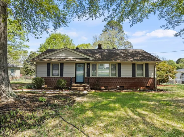 11 Derwood Cir, Greenville, SC 29617
